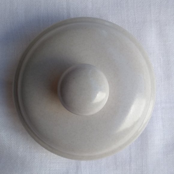 Vintage Pfaltzgraff Yorktowne Teapot 550Y - Picture 4 of 10